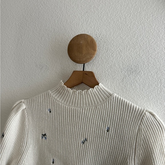 ASTR The Label Floral Mock Neck Sweater - Picture 2 of 10